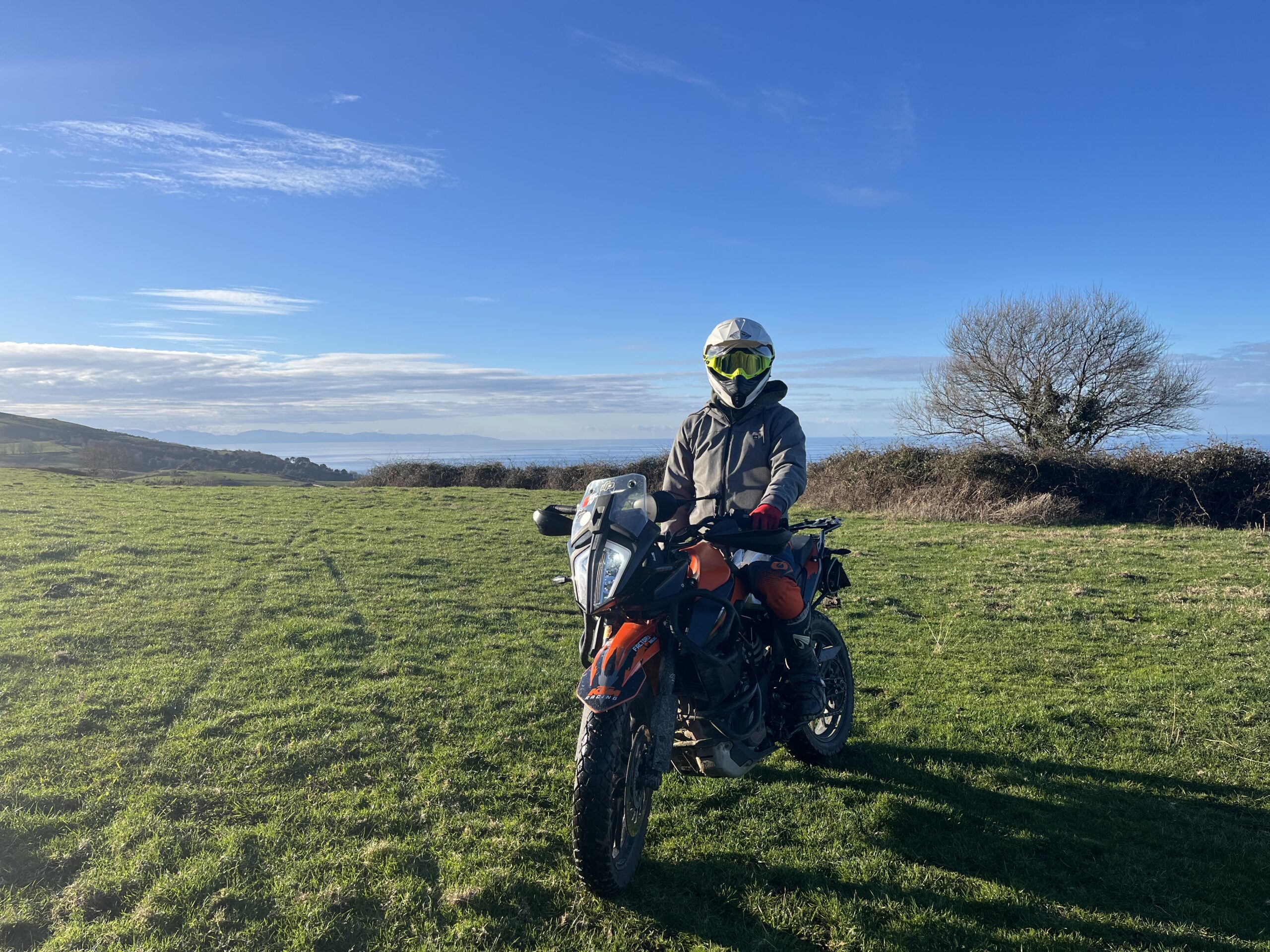 Motero trail País Vasco